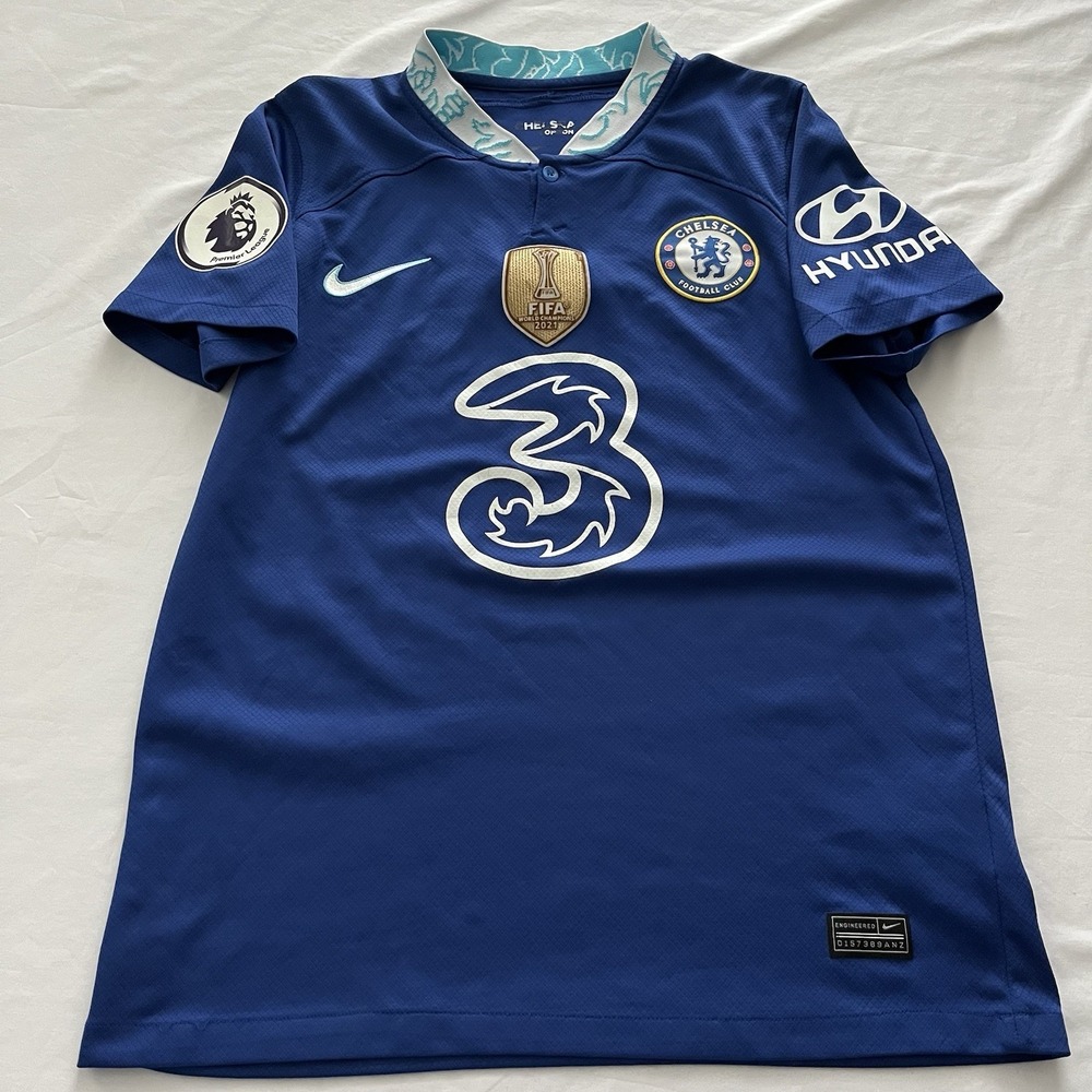 Nike Mason Mount Chelsea FC 2022/23 Home Jersey Men's Small Club Cup Patch